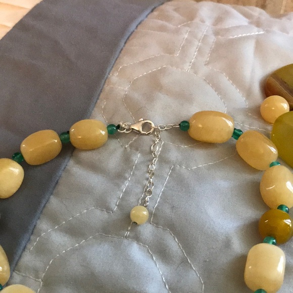 Quartz necklace and bracelet set - Picture 4 of 4